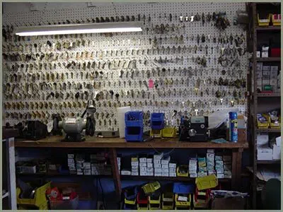 Locksmith Solution Services Orangeburg, NY 845-215-8474 - 68-44-3